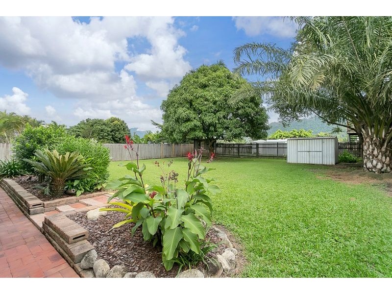 31 Tiffany Street, White Rock QLD 4868