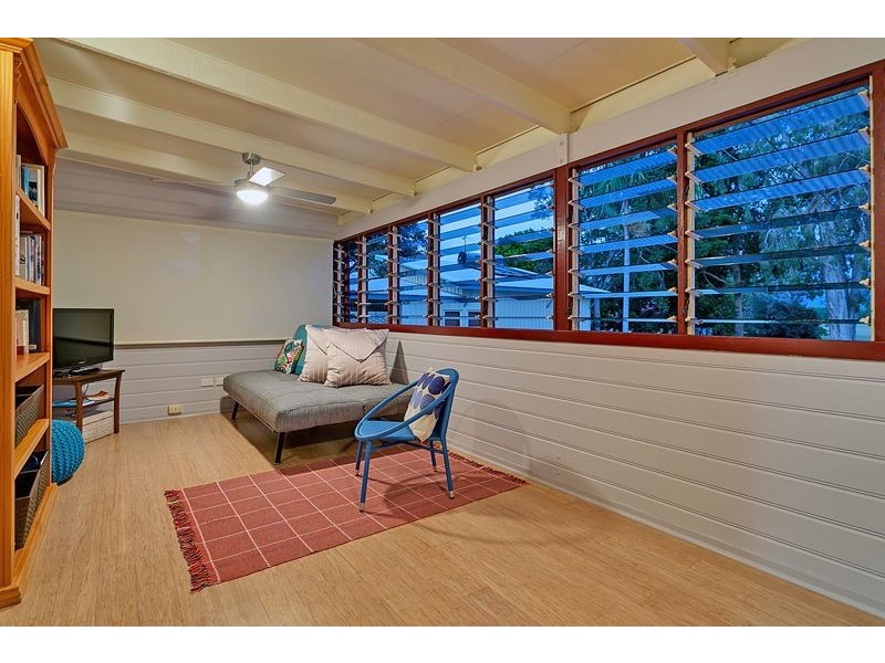 229 O’Shea Esplanade, Machans Beach QLD 4878