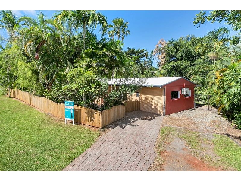 10 Adam Drive, Brinsmead QLD 4870