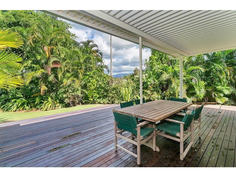 10 Adam Drive, Brinsmead QLD 4870