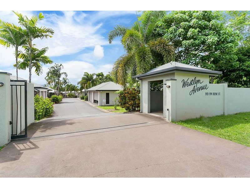 22/190-194 Irene Street, Mooroobool QLD 4870