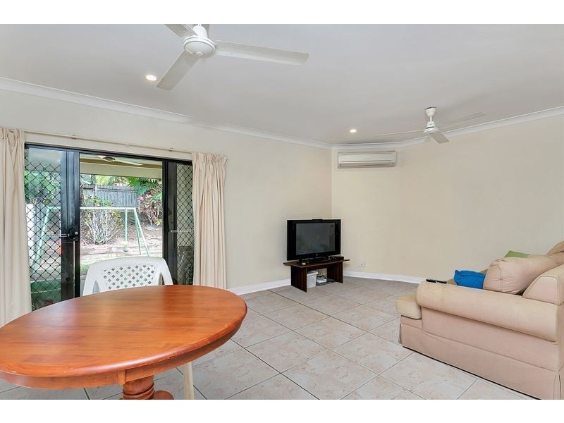 22/190-194 Irene Street, Mooroobool QLD 4870