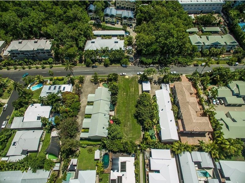 99 Moore Street, Trinity Beach QLD 4879