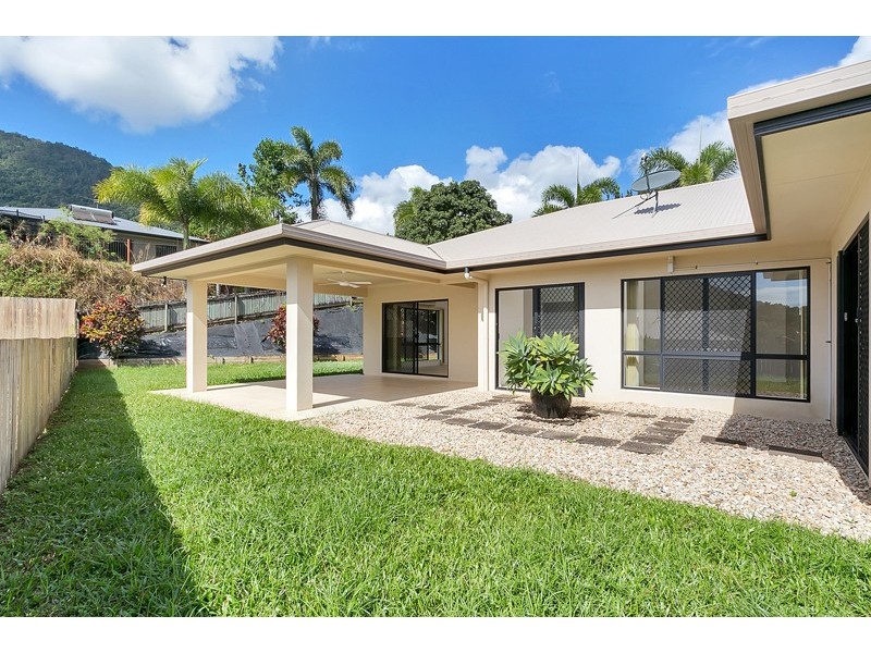 10 Ellie Banning Close, Redlynch QLD 4870
