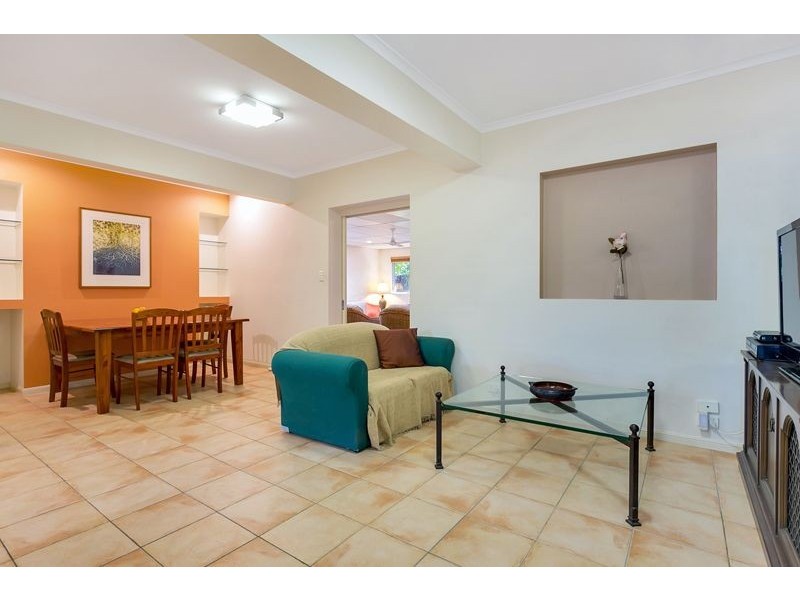 103 Callaghan Street, Mooroobool QLD 4870