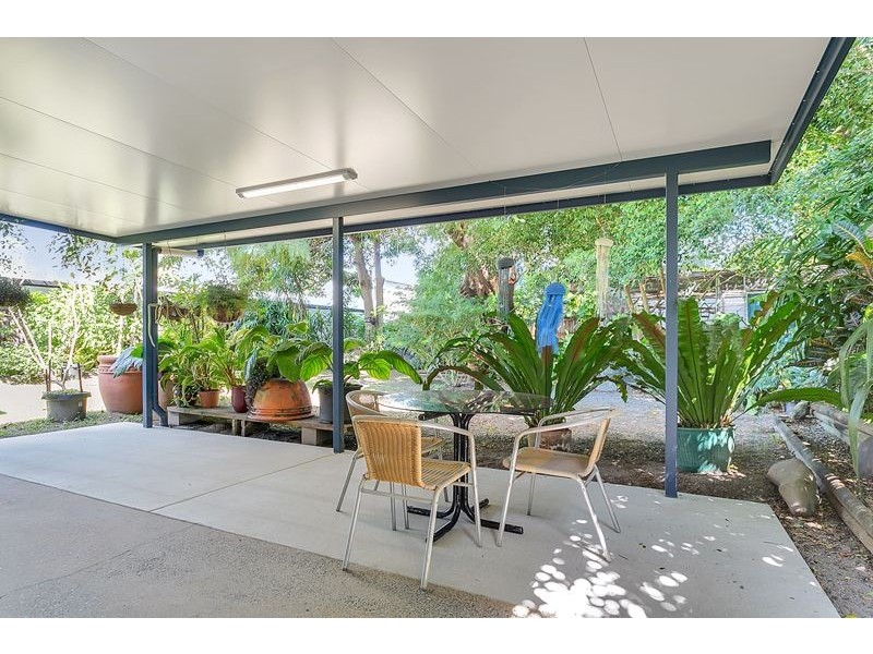 103 Callaghan Street, Mooroobool QLD 4870
