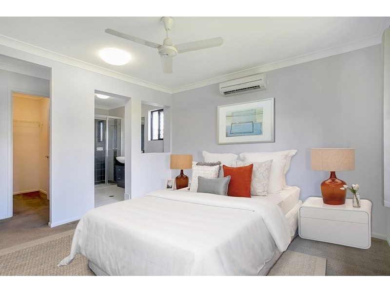 64 Phoenix Street, White Rock QLD 4868