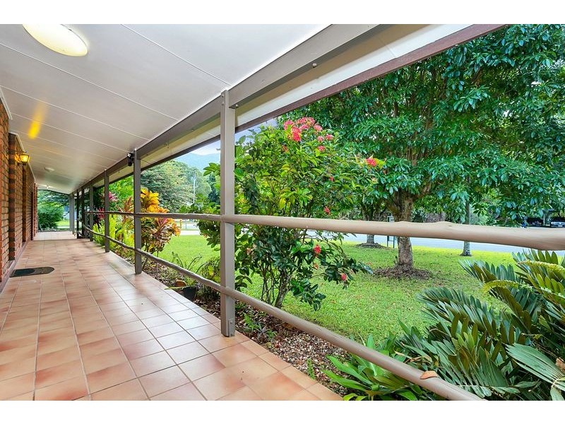 19-21 Shale Street, Brinsmead QLD 4870