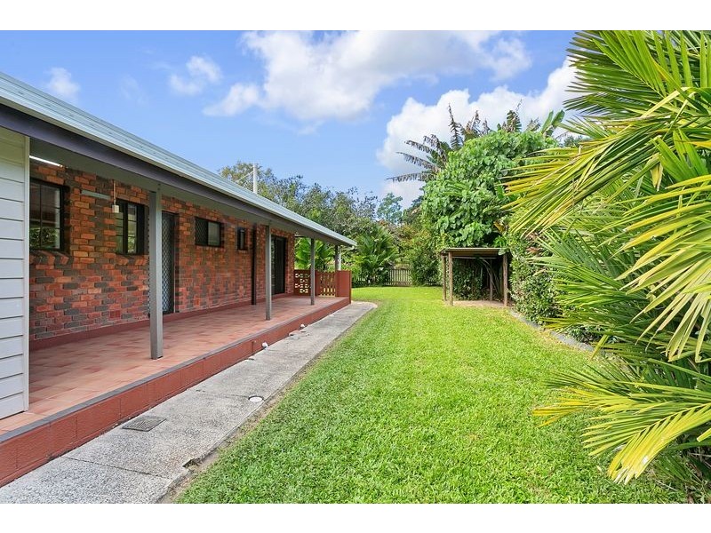 19-21 Shale Street, Brinsmead QLD 4870