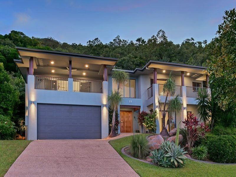 22 Savannah Street, Palm Cove QLD 4879