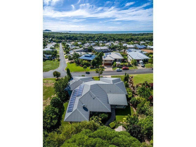 22 Savannah Street, Palm Cove QLD 4879