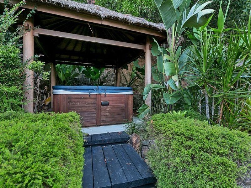 22 Savannah Street, Palm Cove QLD 4879
