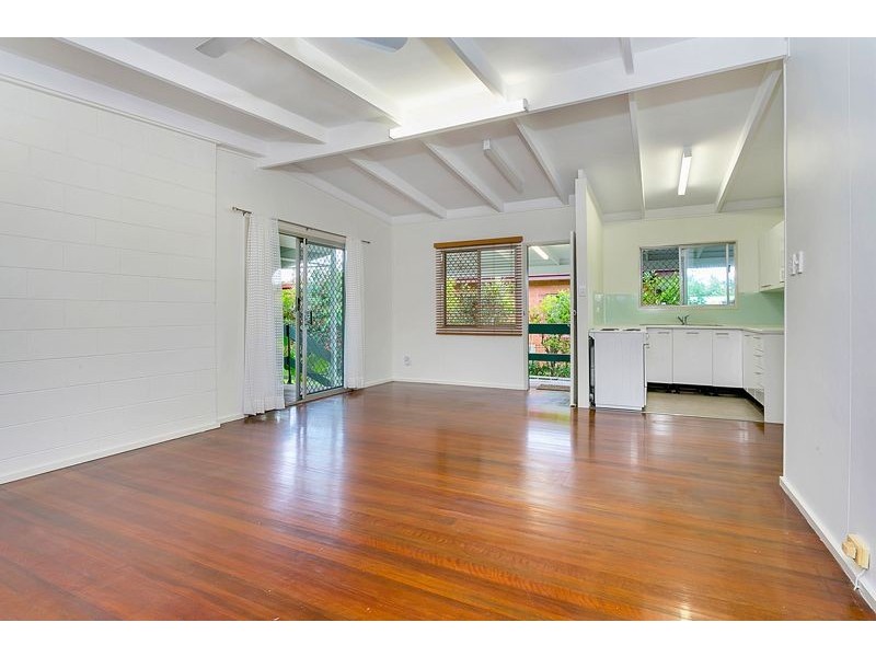 122 McCormack Street, Manunda QLD 4870