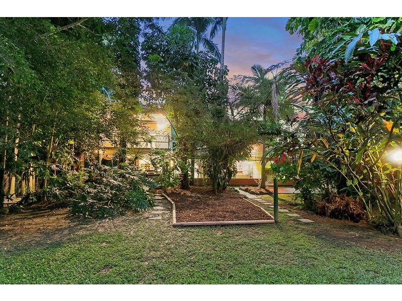 20 & 22 Casella Street, Earlville QLD 4870