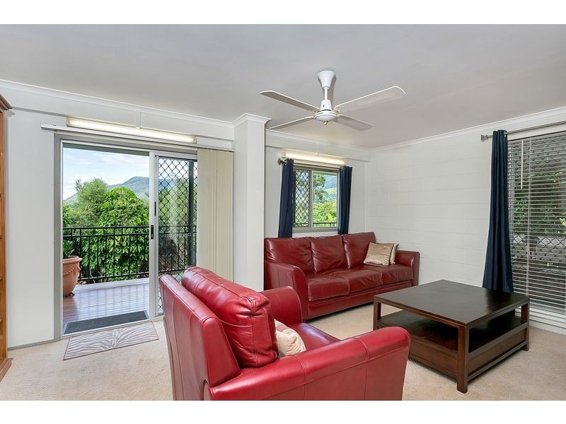 20 Andrea Close, Mooroobool QLD 4870