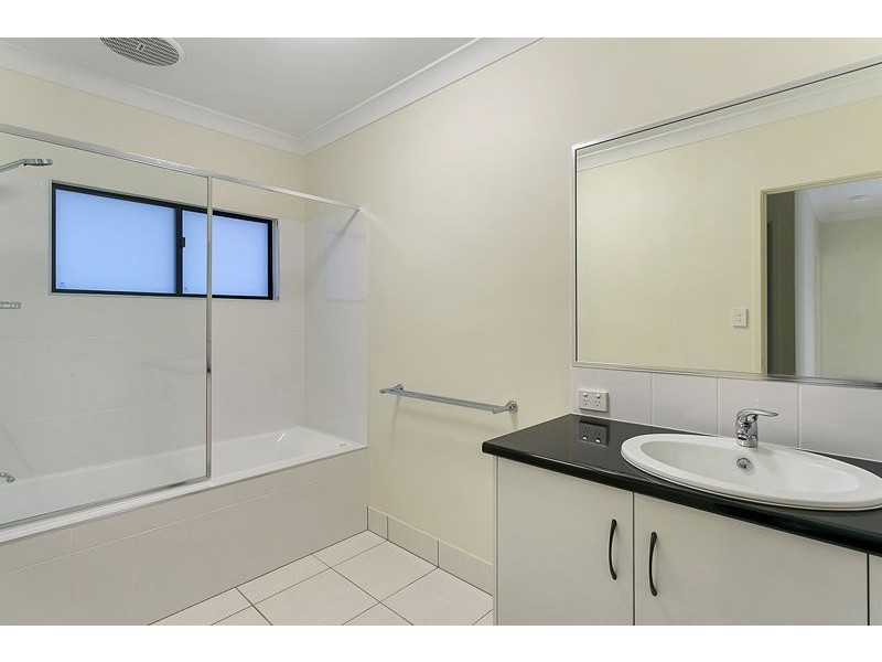 48 Disney Street, White Rock QLD 4868