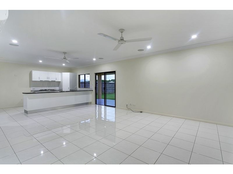 48 Disney Street, White Rock QLD 4868