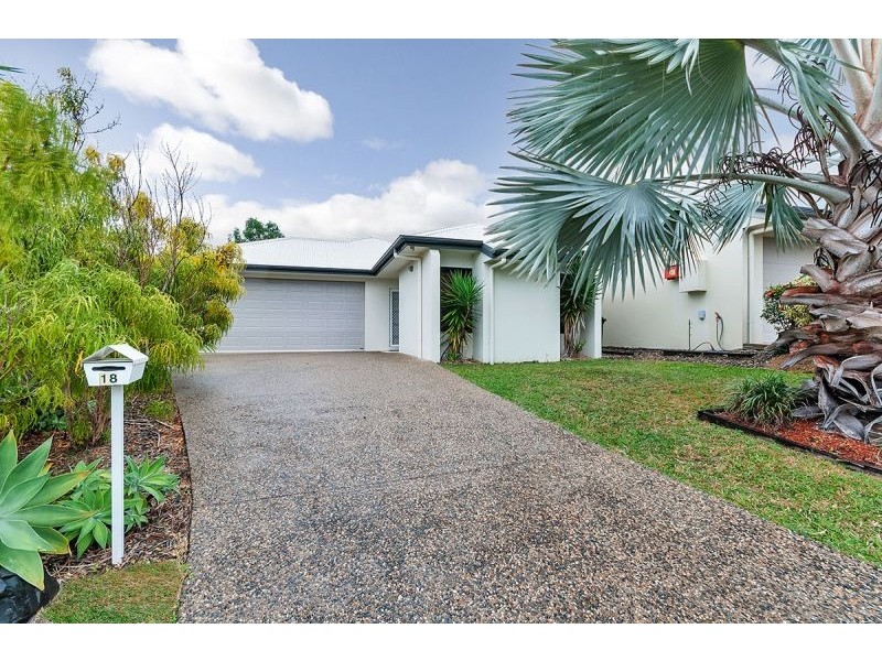18 Seclusion Drive, Palm Cove QLD 4879