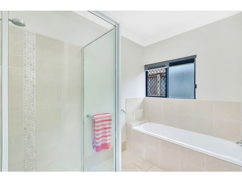 18 Seclusion Drive, Palm Cove QLD 4879