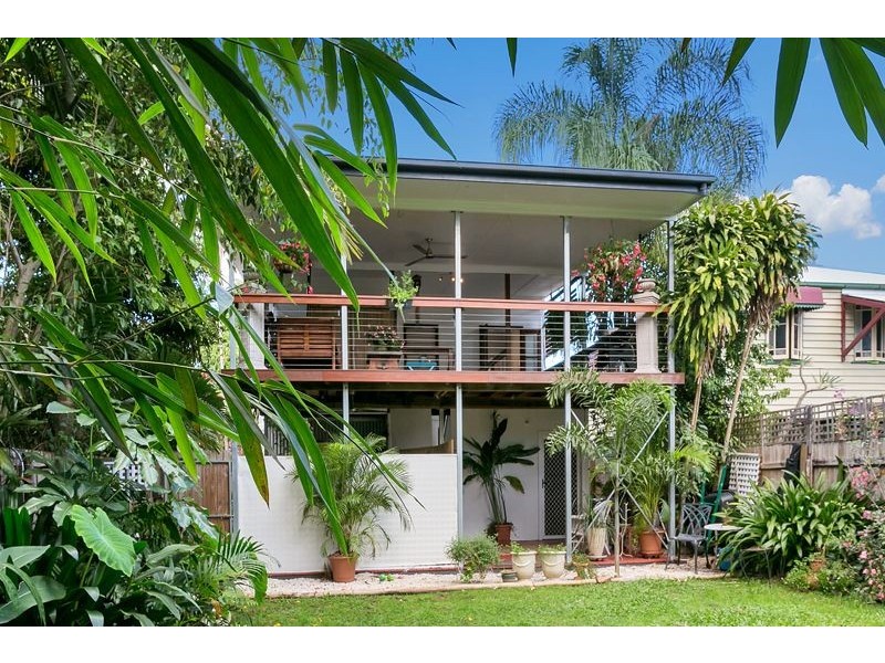 36 Smith Street, Cairns North QLD 4870