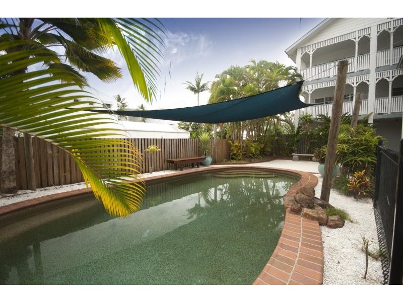 7/152 McLeod Street, Cairns North QLD 4870