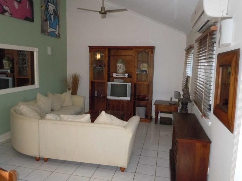 9/11 Springfield Crescent, Manoora QLD 4870