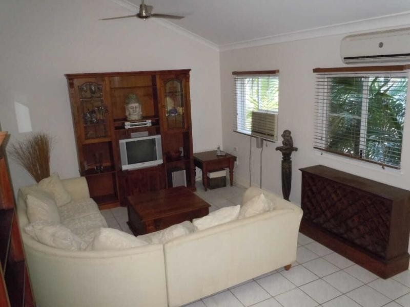 9/11 Springfield Crescent, Manoora QLD 4870