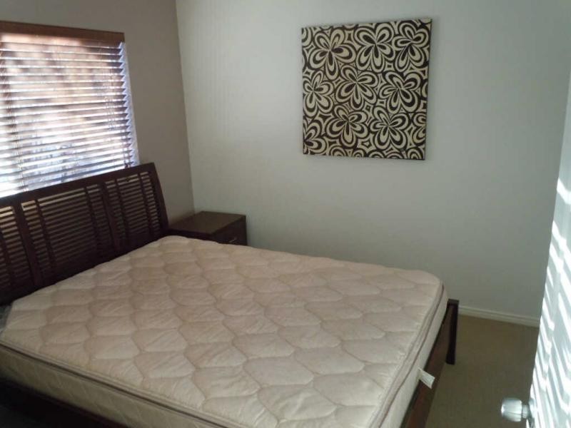 9/11 Springfield Crescent, Manoora QLD 4870