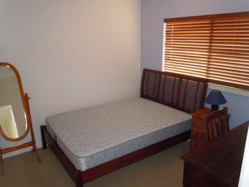 9/11 Springfield Crescent, Manoora QLD 4870