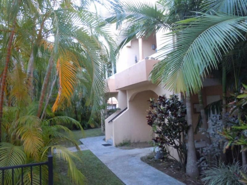 9/11 Springfield Crescent, Manoora QLD 4870