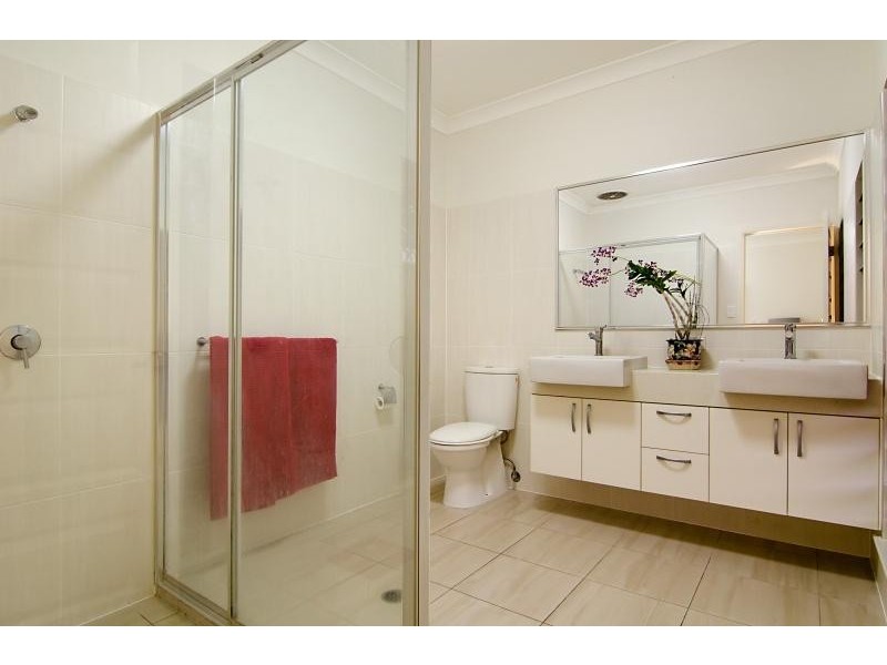 4 McAlister Avenue, Kewarra Beach QLD 4879