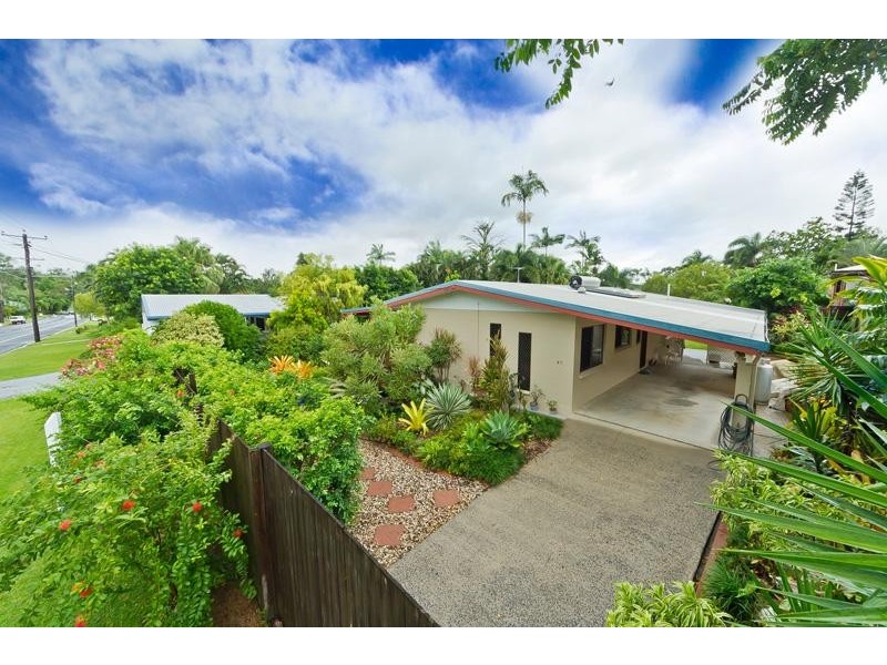 45 Beatrice Street, Mooroobool QLD 4870