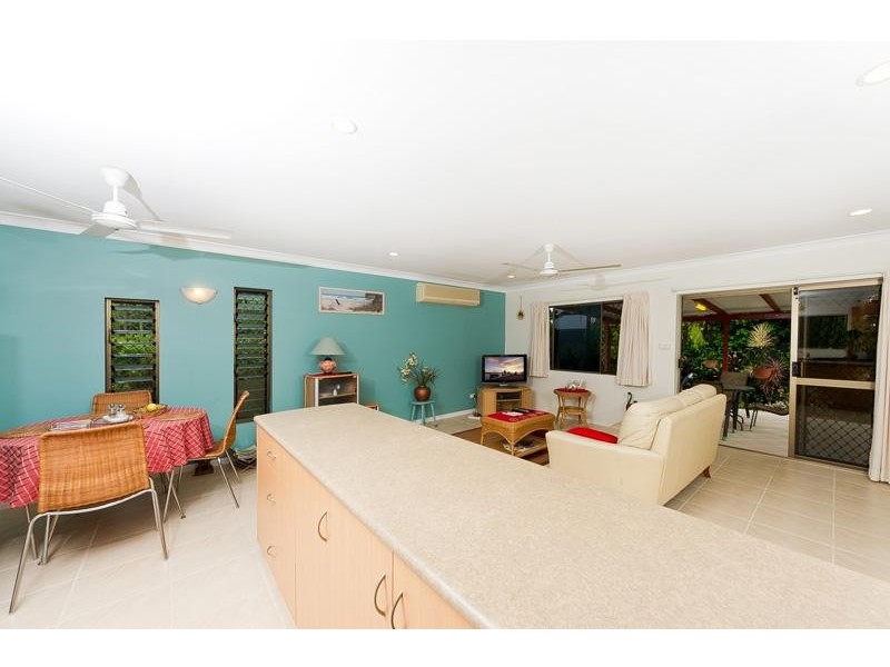 45 Beatrice Street, Mooroobool QLD 4870
