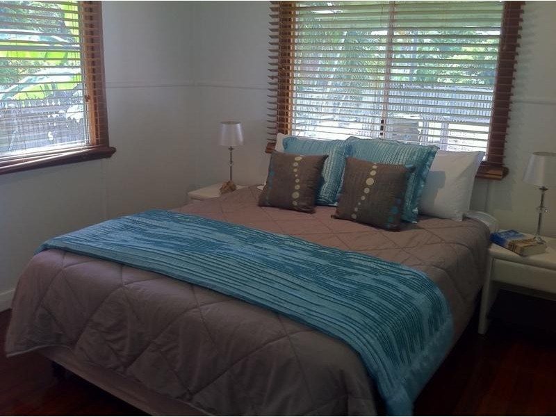 13 Dalziel Street, Stratford QLD 4870