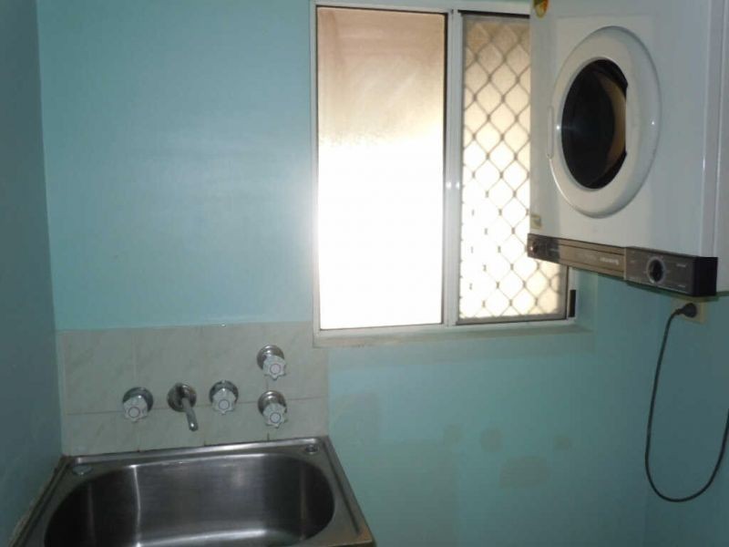 8/21 Sandown Close, Woree QLD 4868