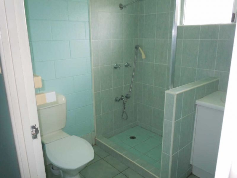 8/21 Sandown Close, Woree QLD 4868