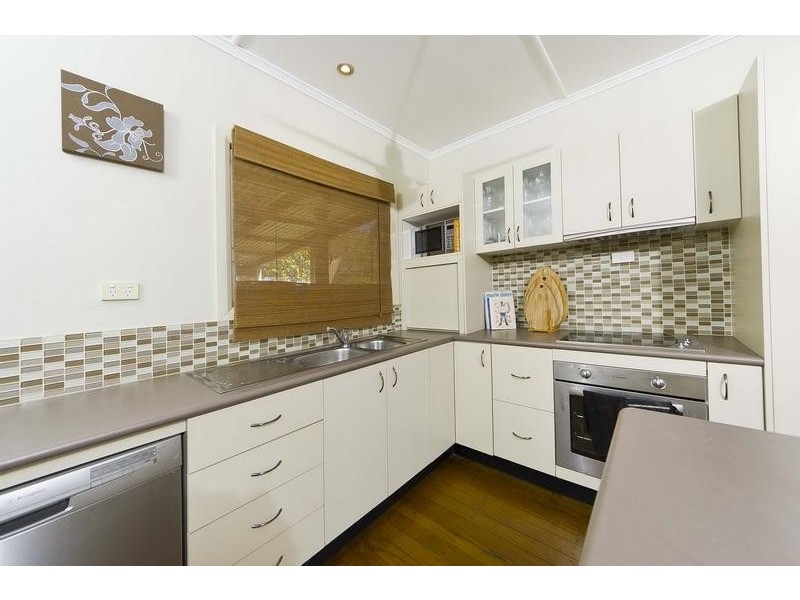 27 Watson Street, Earlville QLD 4870