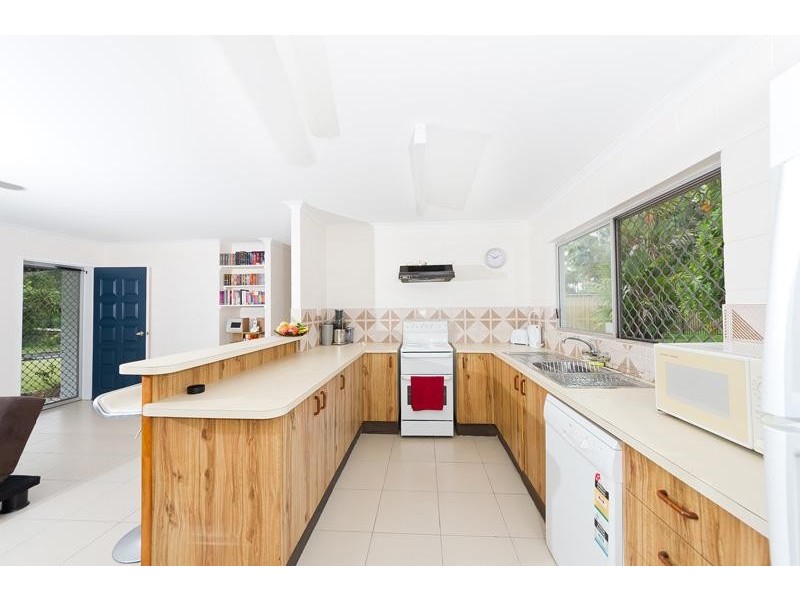 15 Granadilla Drive, Earlville QLD 4870