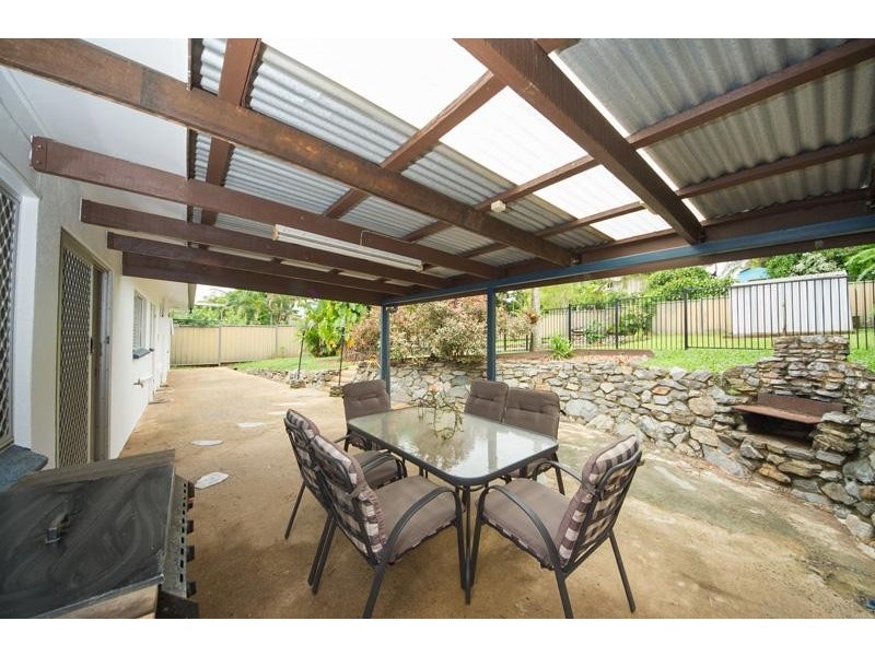 15 Granadilla Drive, Earlville QLD 4870