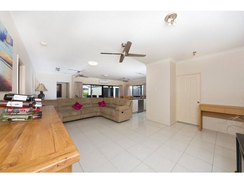 12 Potts Close, Edmonton QLD 4869