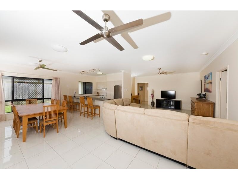 12 Potts Close, Edmonton QLD 4869