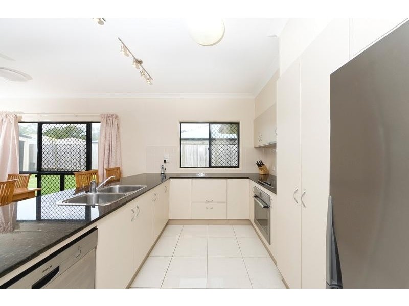 12 Potts Close, Edmonton QLD 4869