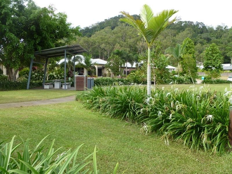 94 Roberts Drive, Trinity Beach QLD 4879