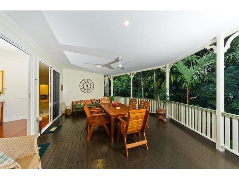 7 Rhapis Court, Whitfield QLD 4870