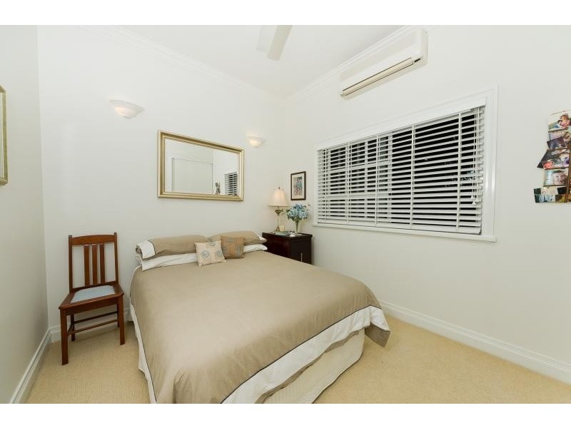 7 Rhapis Court, Whitfield QLD 4870