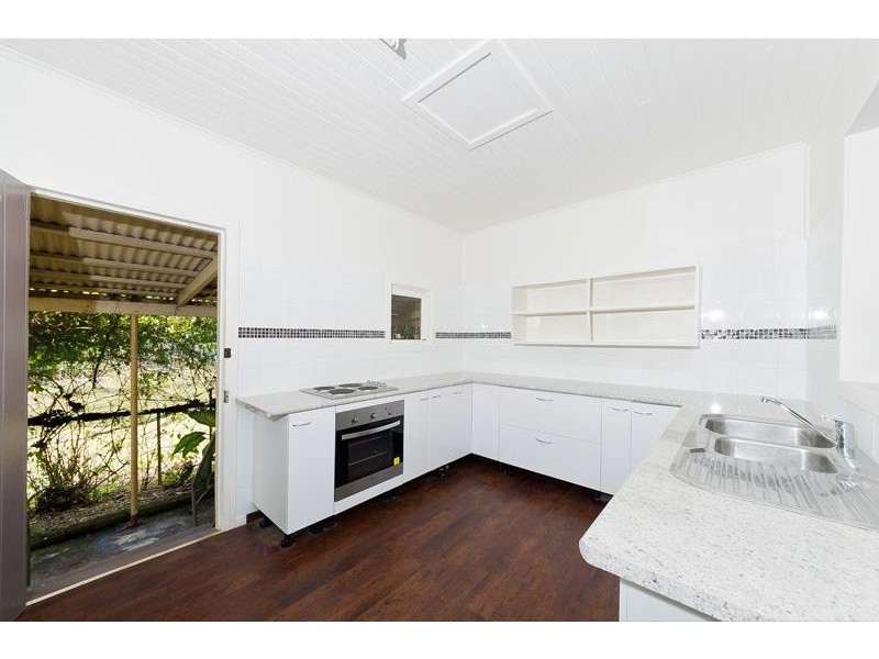 225 Spence Street, Bungalow QLD 4870