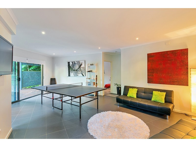 30 Collins Avenue, Edge Hill QLD 4870