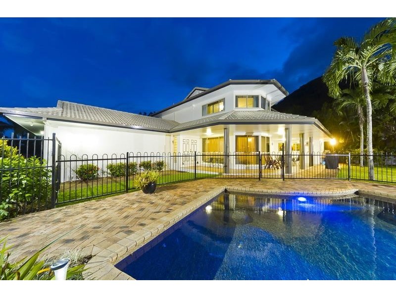 43 Southerden Drive, Mooroobool QLD 4870