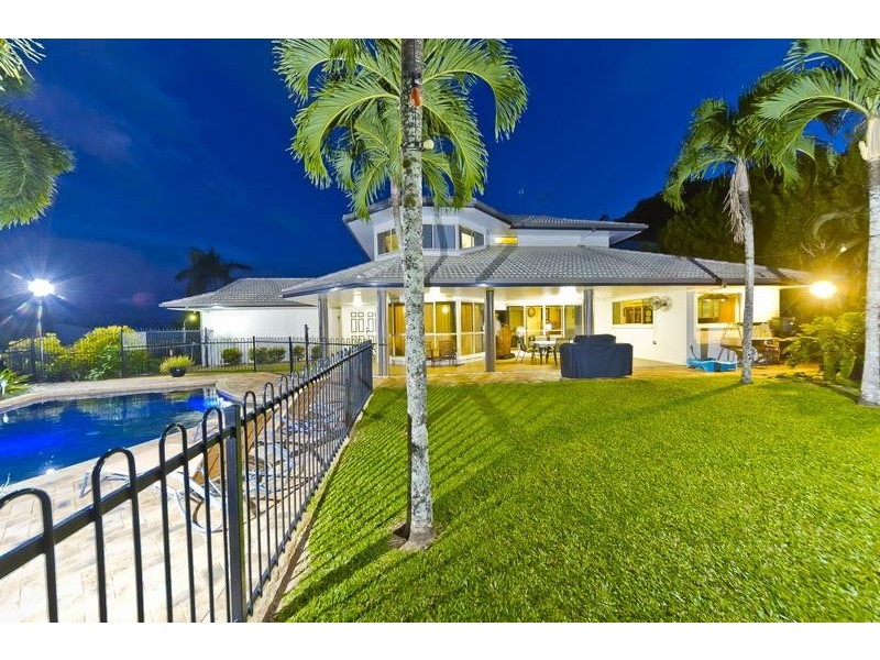 43 Southerden Drive, Mooroobool QLD 4870