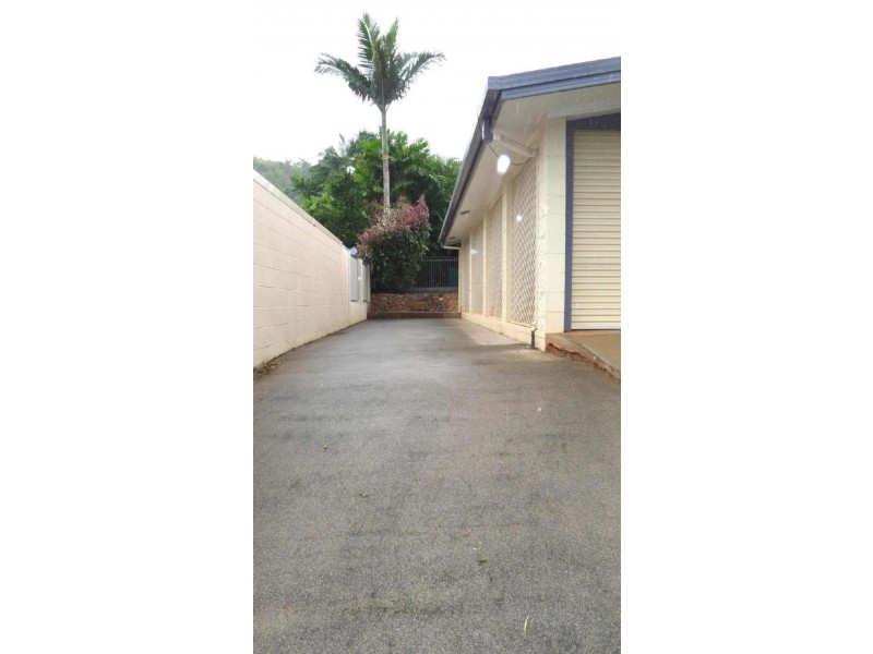 37 Currawong Street, Bayview Heights QLD 4868